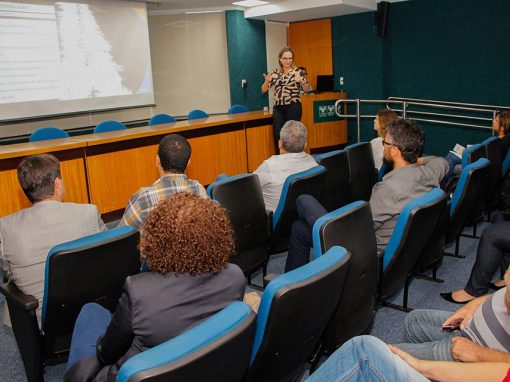 Encontros para gerar negócios e impulsionar a inovação Encontros para gerar negócios e impulsionar a inovação