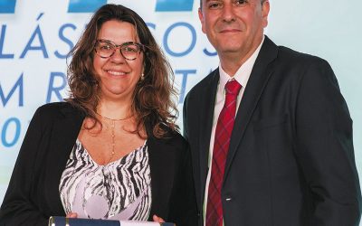 Associada do Sindiplast-ES recebe prêmio nacional